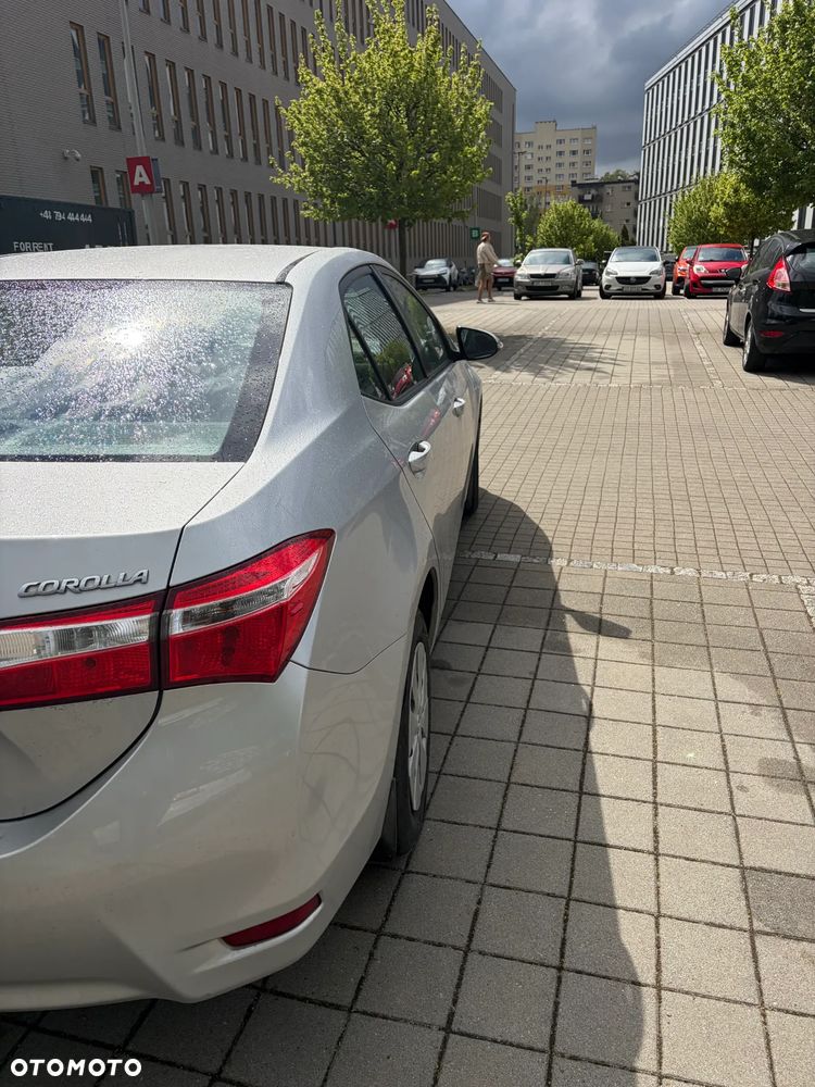 Toyota Corolla 1.4 D-4D Active EU6 - 11