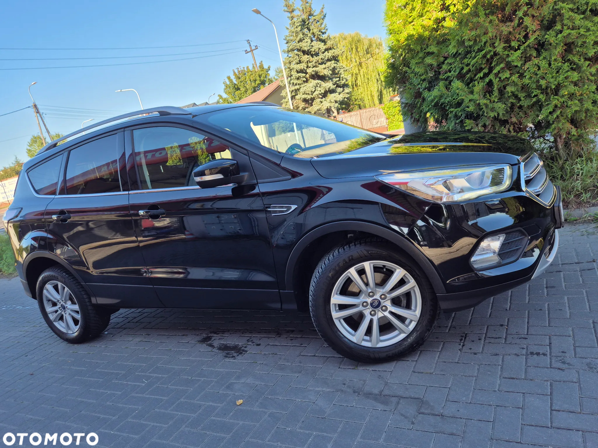 Ford Kuga - 16
