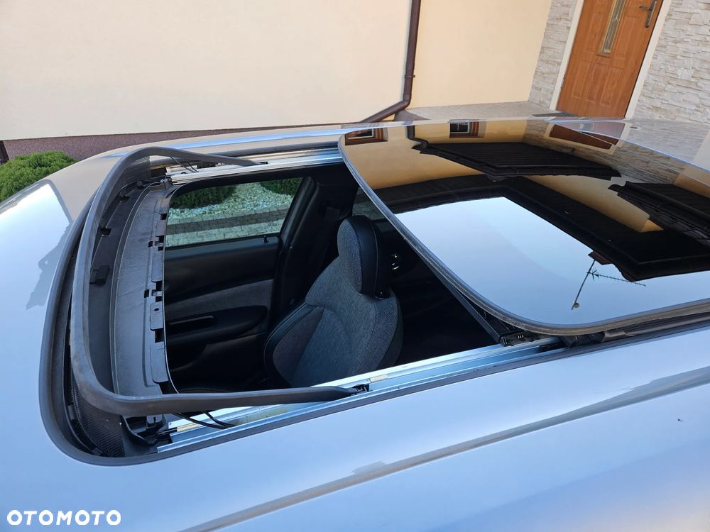 MINI Clubman One Blackyard - 26