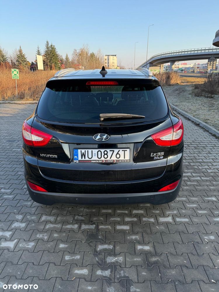 Hyundai ix35 1.7 CRDi 2WD blue Finale Gold - 20