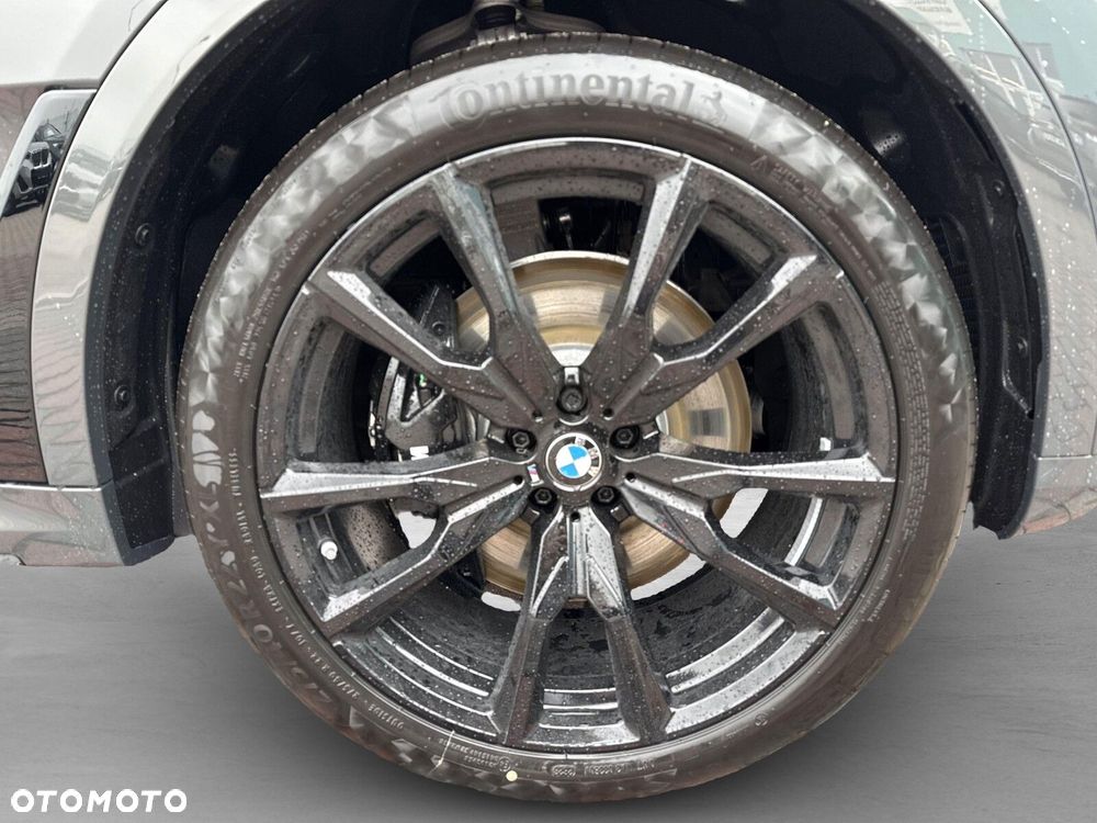 BMW X7 - 10