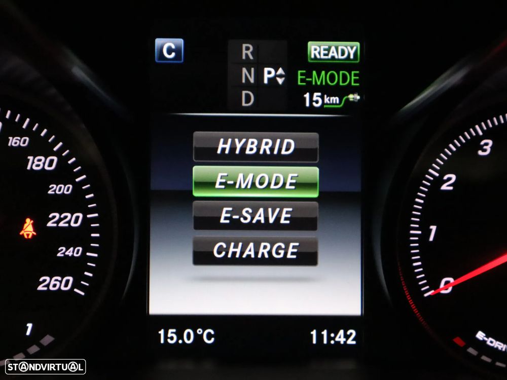Mercedes-Benz C 350 e T 7G-TRONIC AMG Line - 24