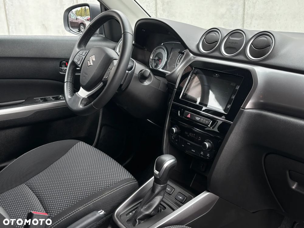 Suzuki Vitara 1.5 Strong Hybrid Premium 4WD AGS - 8