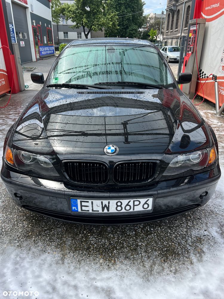 BMW Seria 3 318i - 12