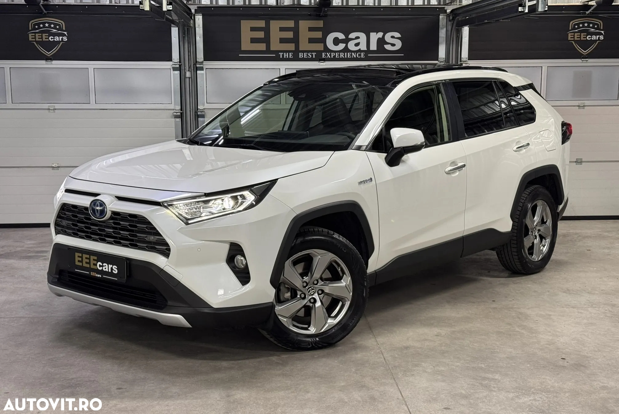 Toyota RAV4 2.5 Hybrid VVT-iE 4x4 Luxury - 15