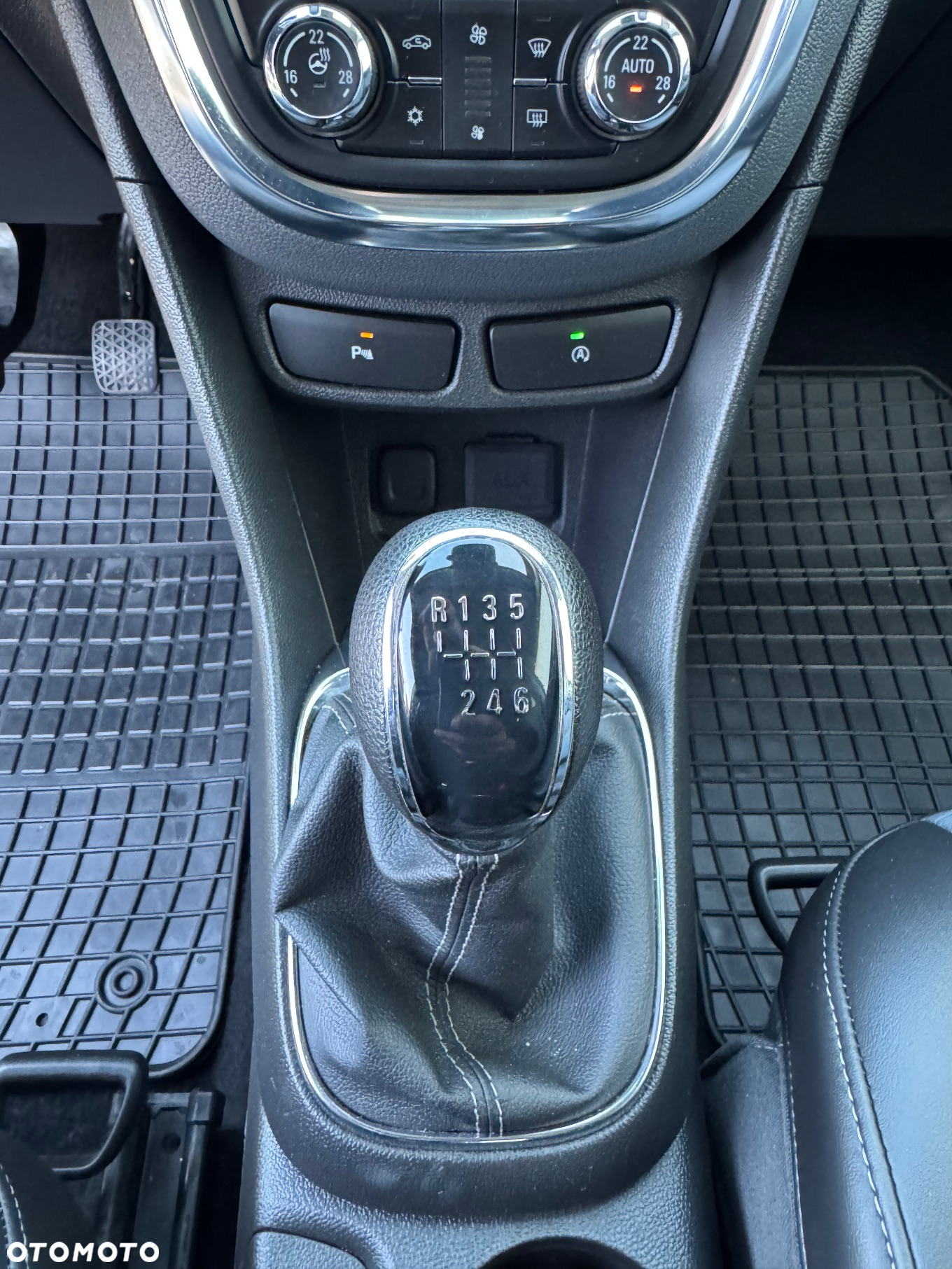 Opel Mokka 1.4 Turbo ecoFLEX Start/Stop Color Innovation - 27