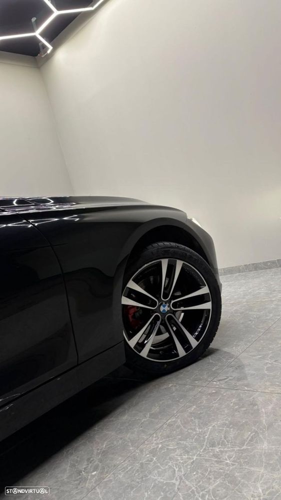BMW 320 d Touring xDrive Sport Line - 5
