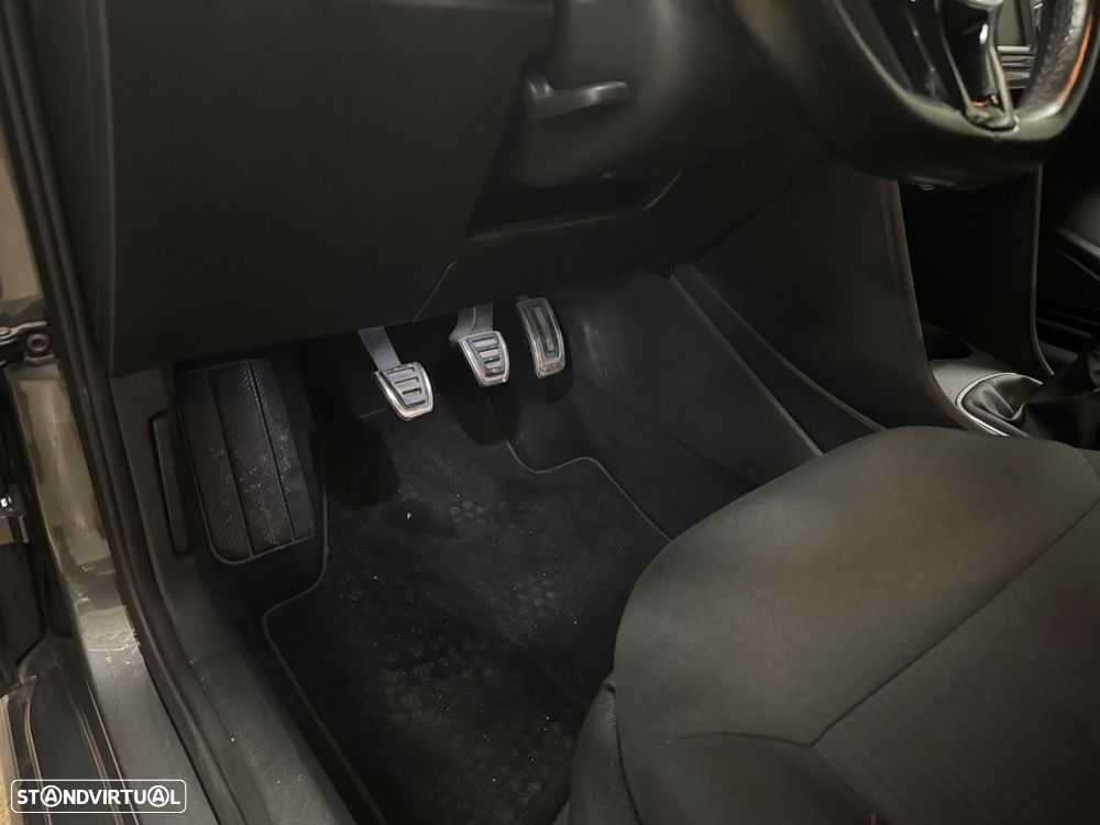 VW Polo 1.0 Confortline Nav - 8