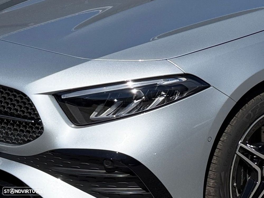 Mercedes-Benz A 250 e — fotografia 9