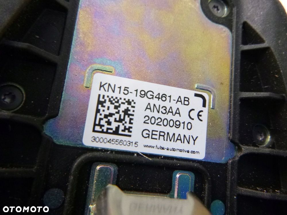 FORD ECOSPORT ANTENA RADIA DACHOWA PŁETWA REKIN - 8