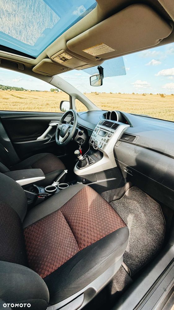 Toyota Verso - 7