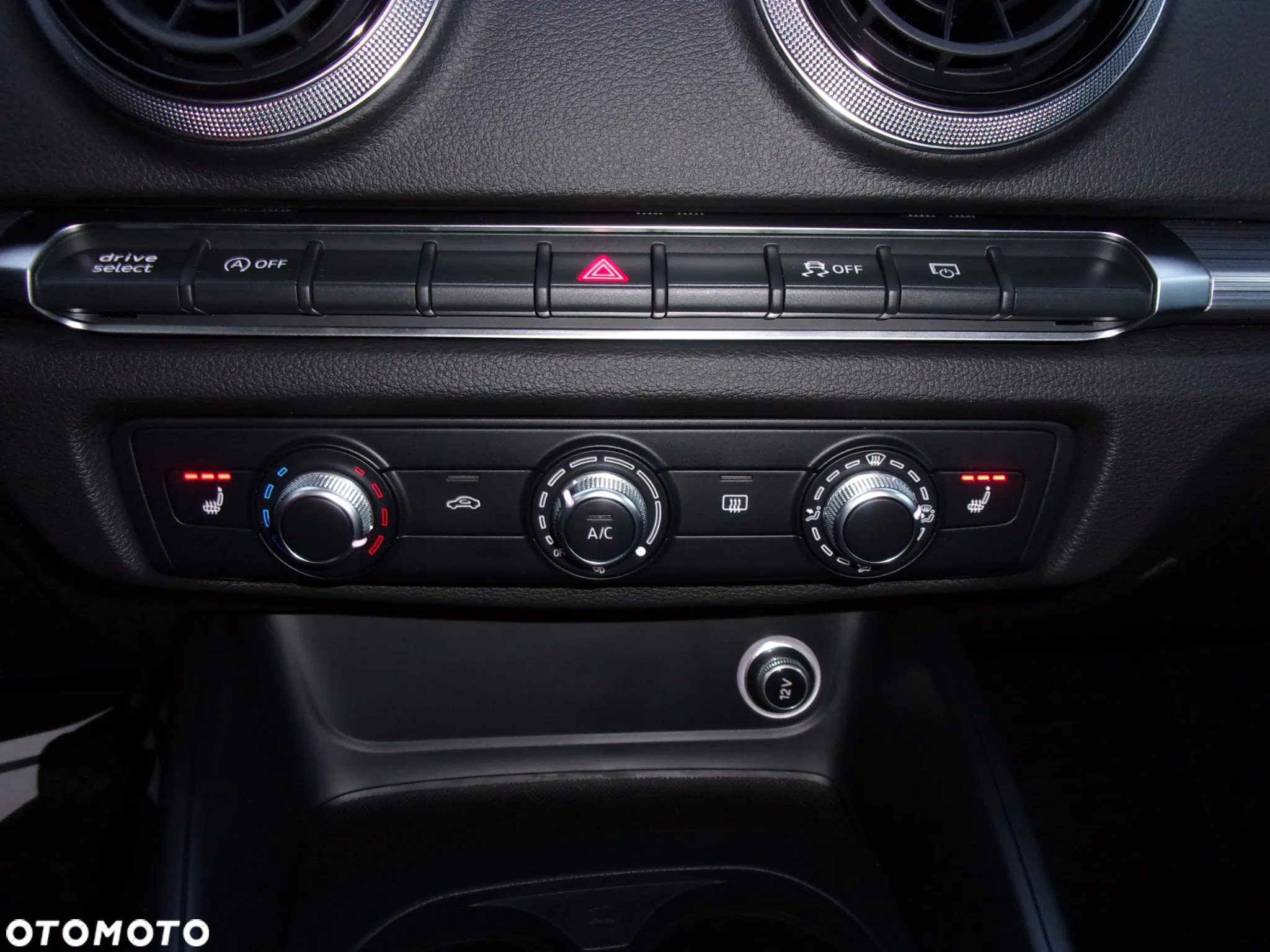 Audi A3 35 TFSI Sportback S line - 24