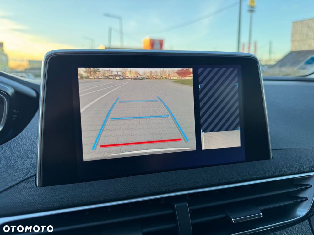 Peugeot 3008 1.2 PureTech GPF Active S&S - 27