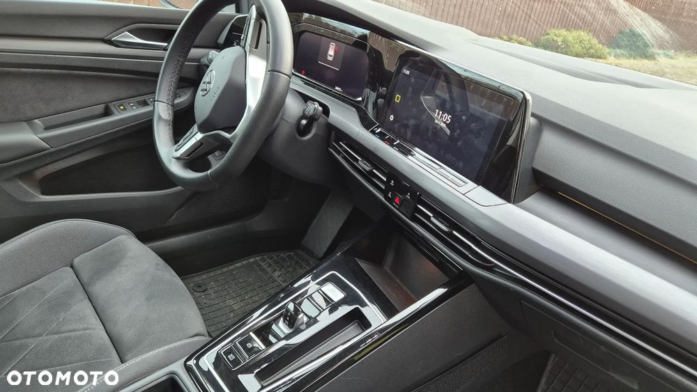 Volkswagen Golf 1.5 eTSI mHEV Style DSG - 16