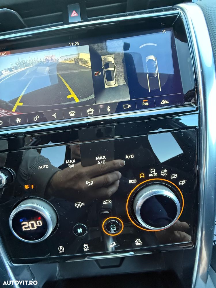 Land Rover Range Rover Velar 2.0 R-Dynamic HSE - 29