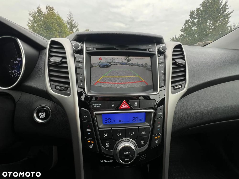 Hyundai i30 1.6 GDI Premium - 28