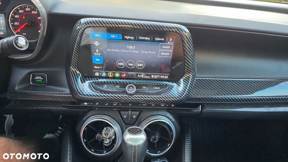 Chevrolet Camaro Touring 2.0 - 19