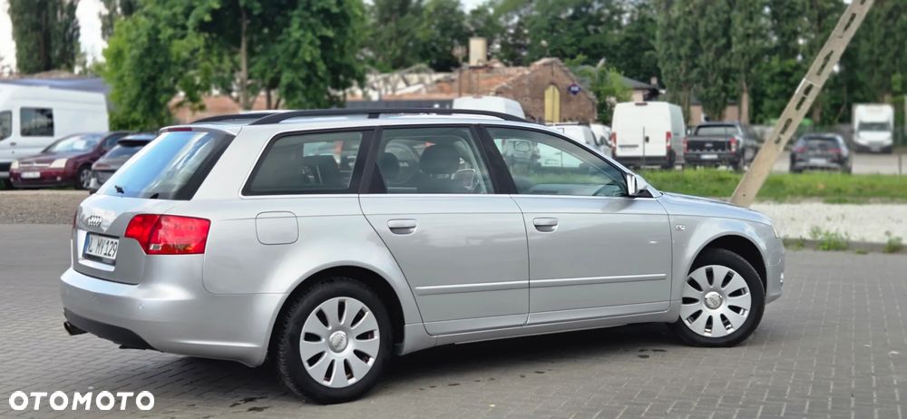 Audi A4 Avant 1.6 - 18
