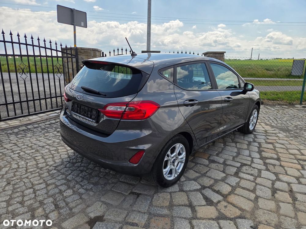 Ford Fiesta 1.1 S&S TREND - 2