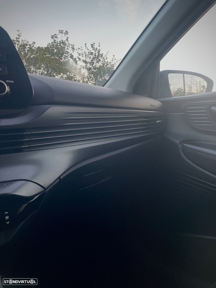 Hyundai Bayon 1.0 T-GDI Premium - 24