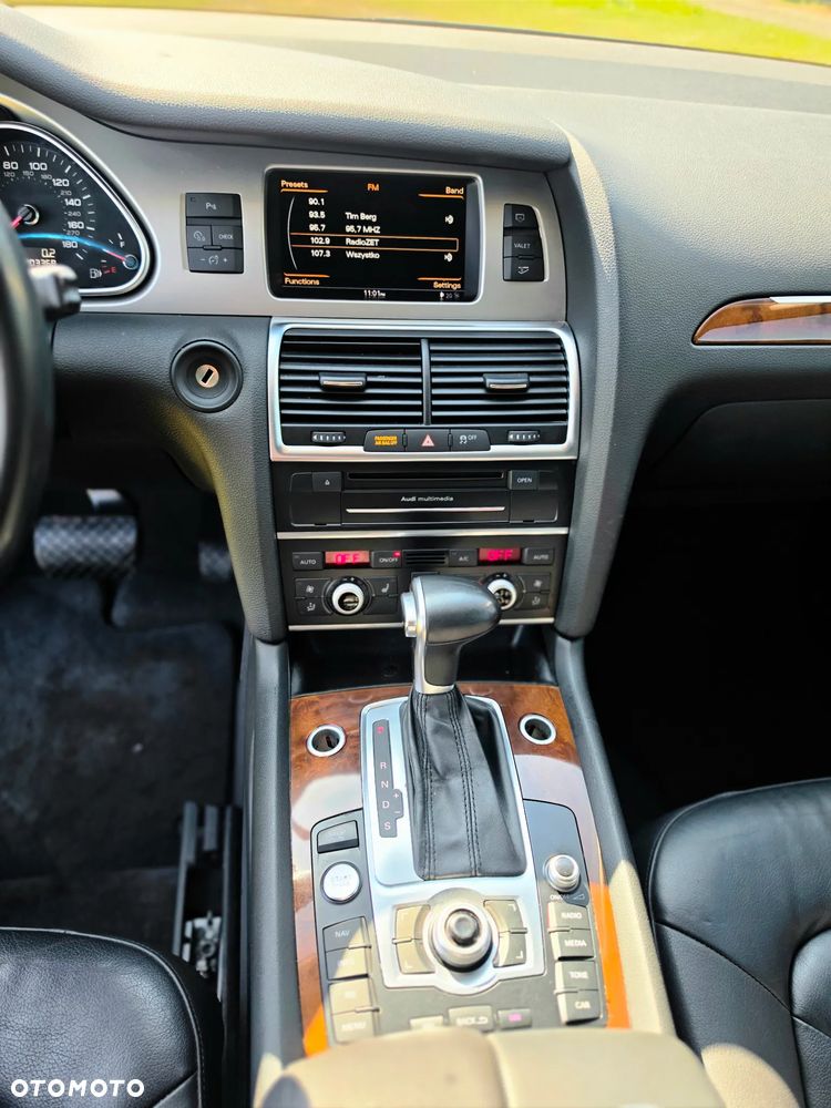 Audi Q7 - 16