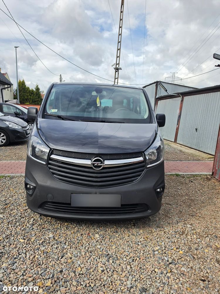 Opel Vivaro - 2