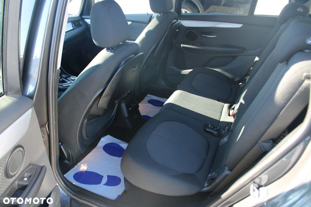 BMW Seria 2 - 16
