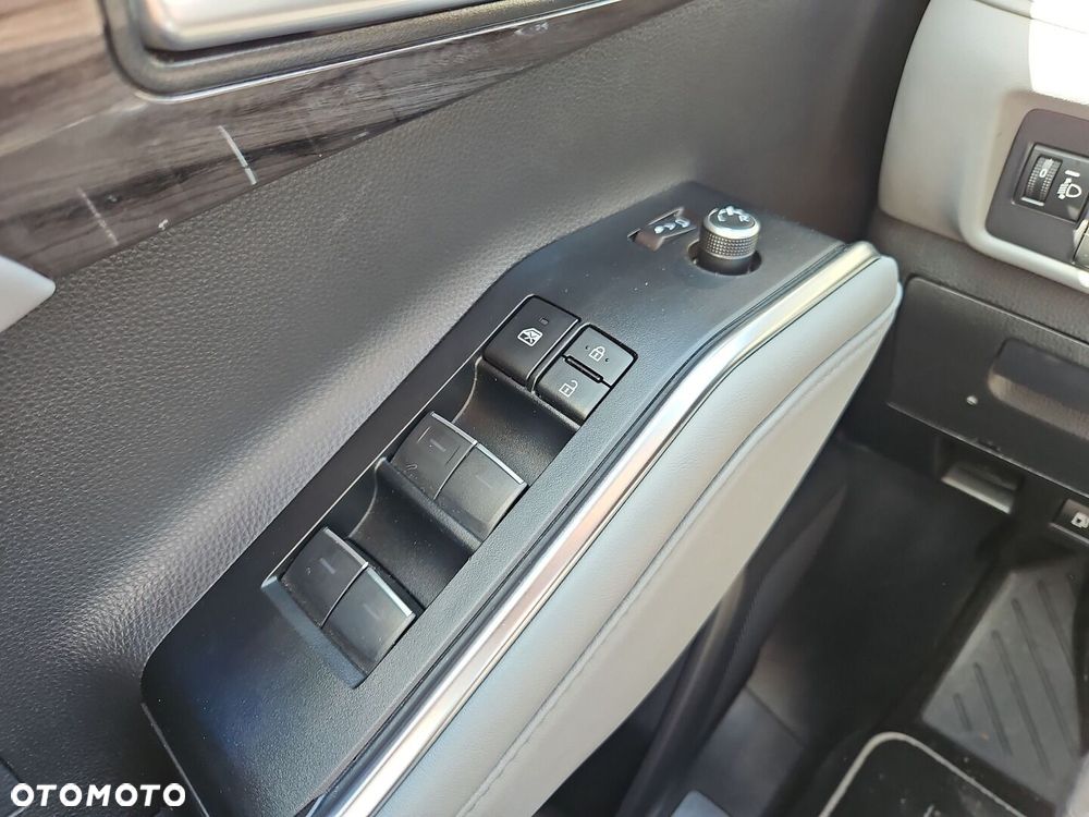 Toyota Highlander - 18