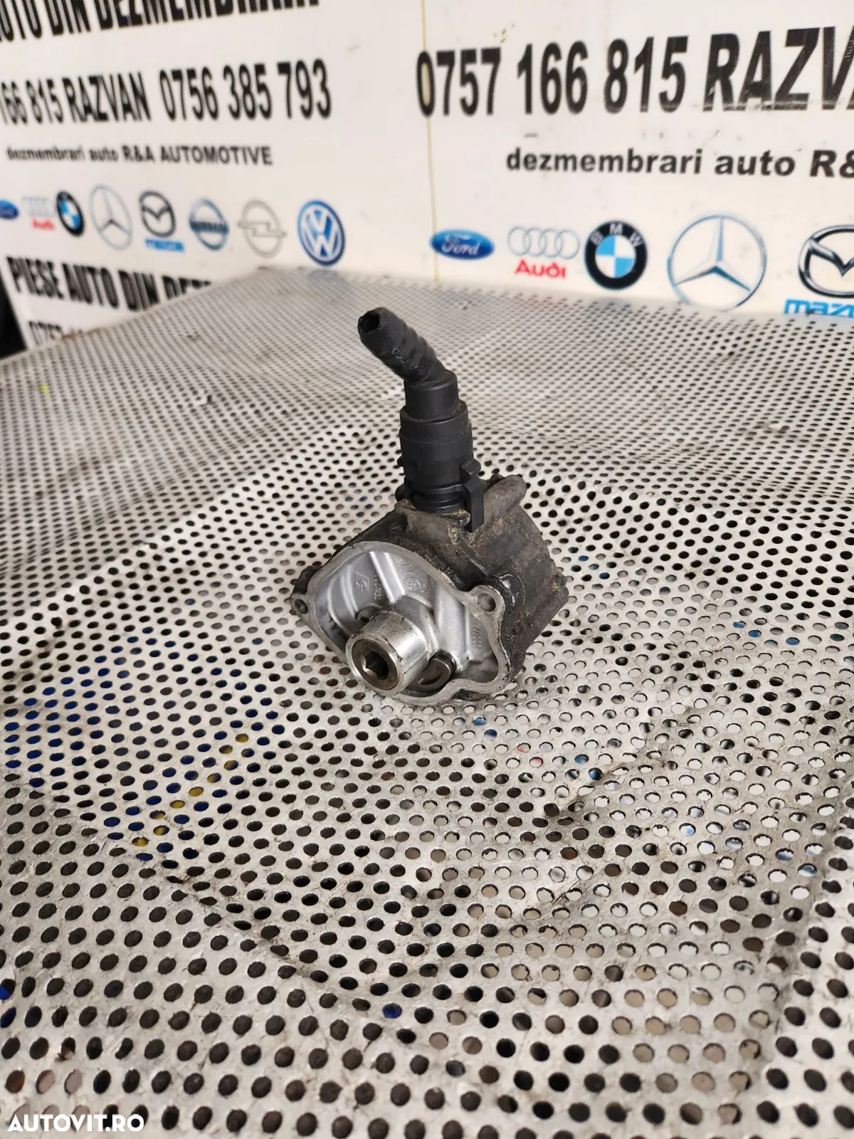 Pompa Vacuum Mercedes 2.2 Cdi Euro 5 Sprinter Vito C/E Class W204 W212 A/B Class W176 W246 Cla W117 - 2