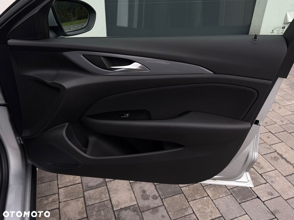 Opel Insignia 1.6 CDTI Edition S&S - 28