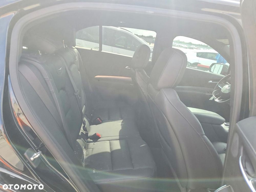 Cadillac XT4 - 12