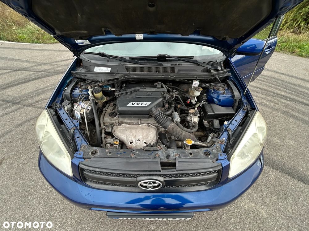 Toyota RAV4 2.0 VVT-i 4x4 - 18