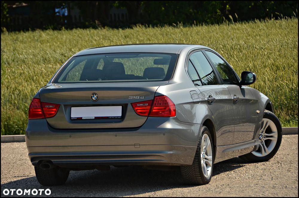 BMW Seria 3 318d - 21