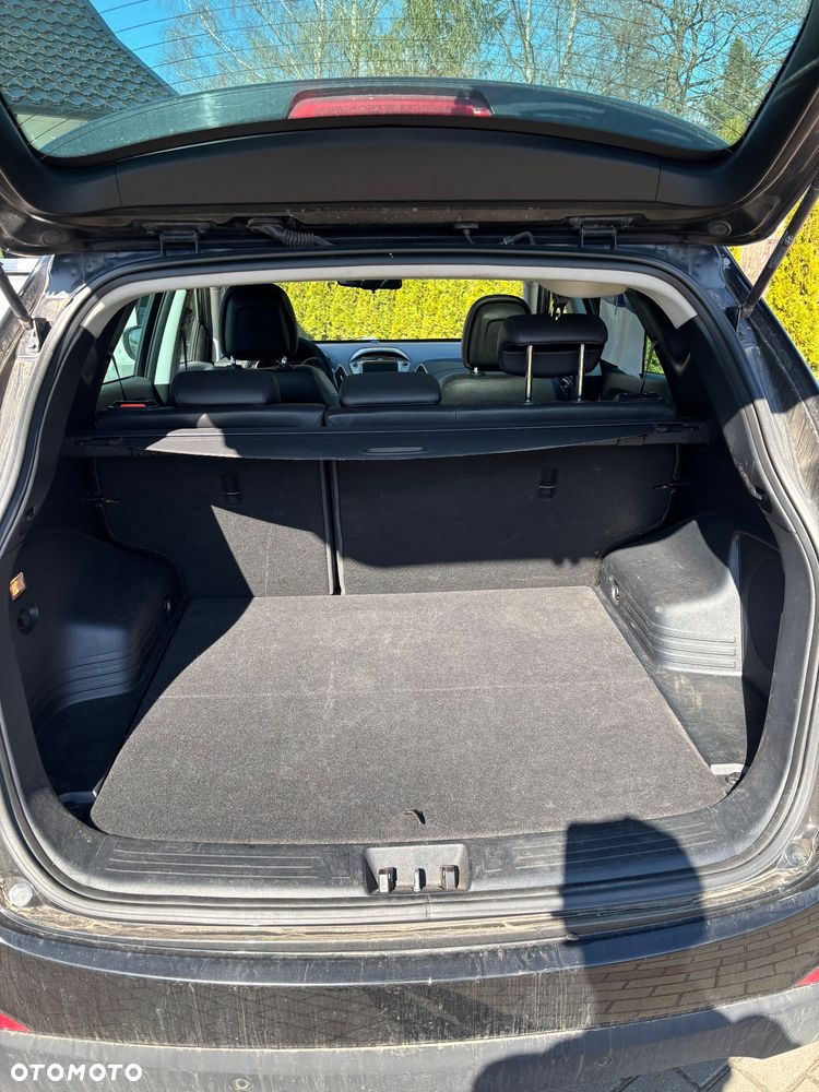 Hyundai ix35 1.7 CRDi Premium 2WD - 18