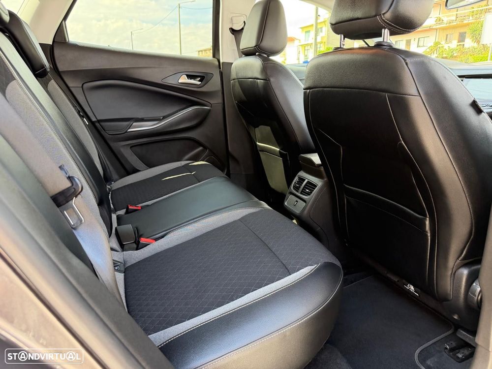 Opel Grandland X 1.2 T Innovation - 15