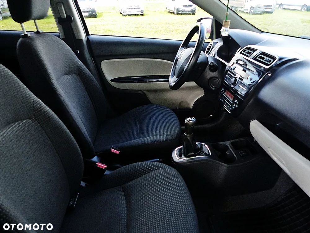 Mitsubishi Space Star 1.2 Intense - 25