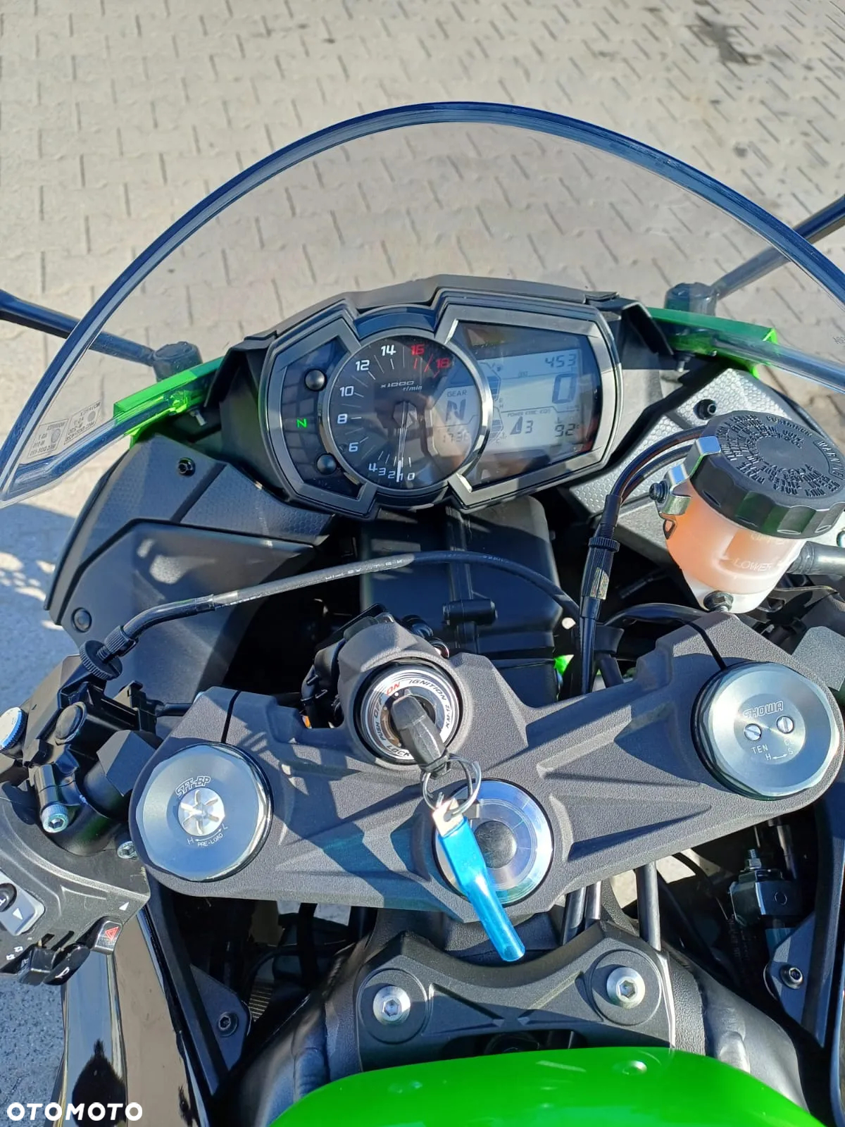 Kawasaki ZXR - 11