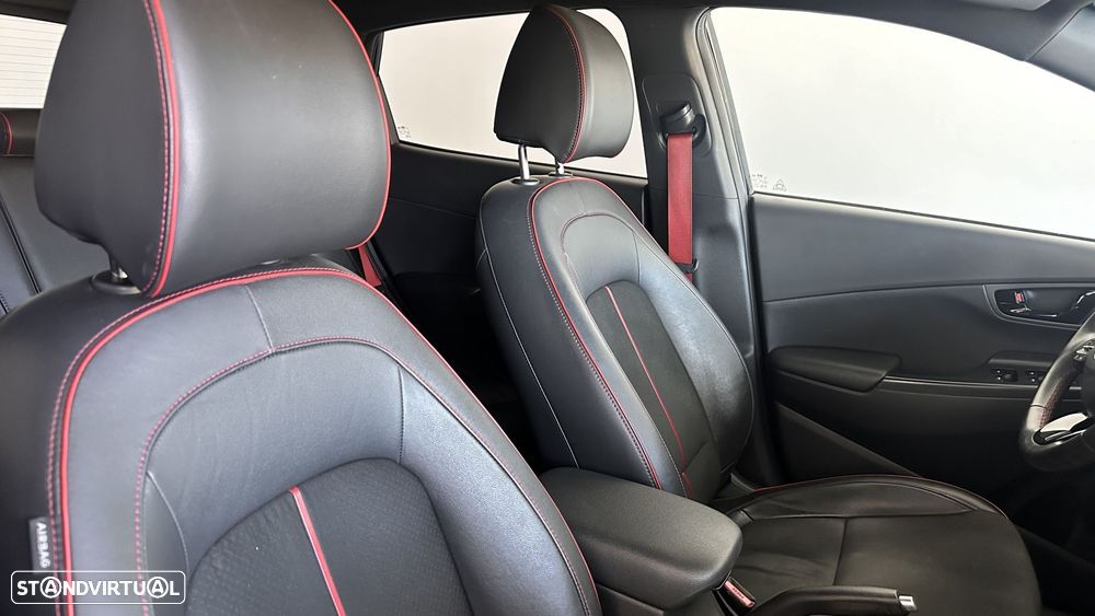 Hyundai Kauai 1.0 T-GDi Pele/Tecido Vermelho - 14
