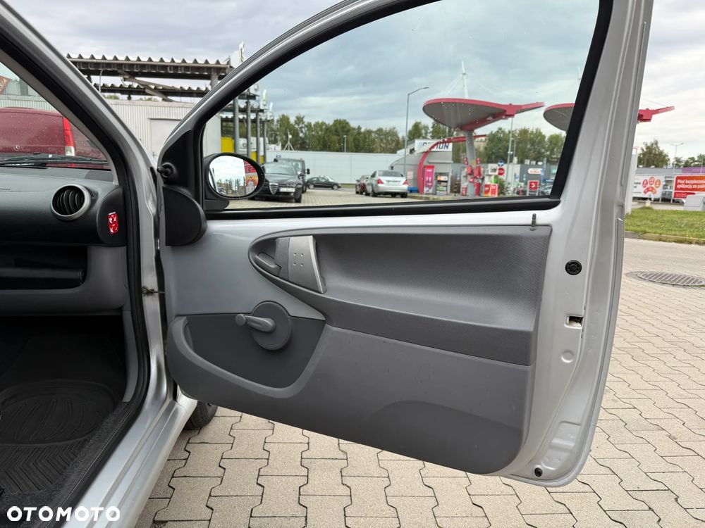 Toyota Aygo 1.0 VVT-i Sol - 21