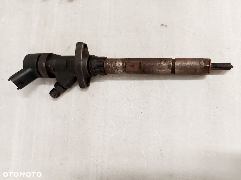 peugeot 407 607 807 2.2 hdi wtryskiwacz paliwa wtrysk 9637277980 - 3