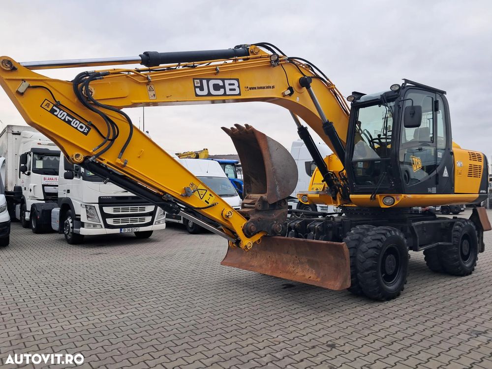 JCB js160w excavator pe roti - 1