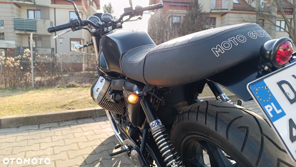 Moto Guzzi V7 - 6
