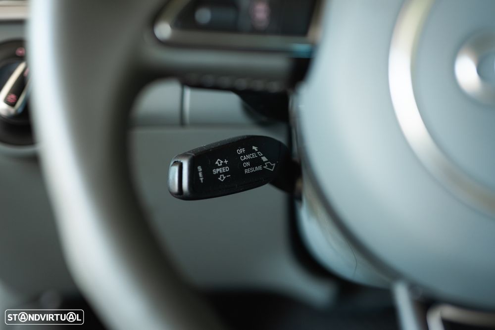 Audi A4 2.0 TDI multitronic Business Line Sport - 21