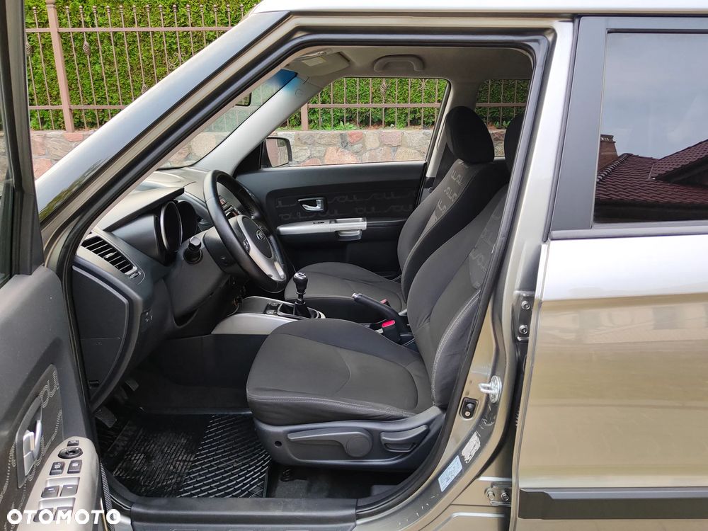Kia Soul 1.6 CRDI Dream-Team Edition - 15