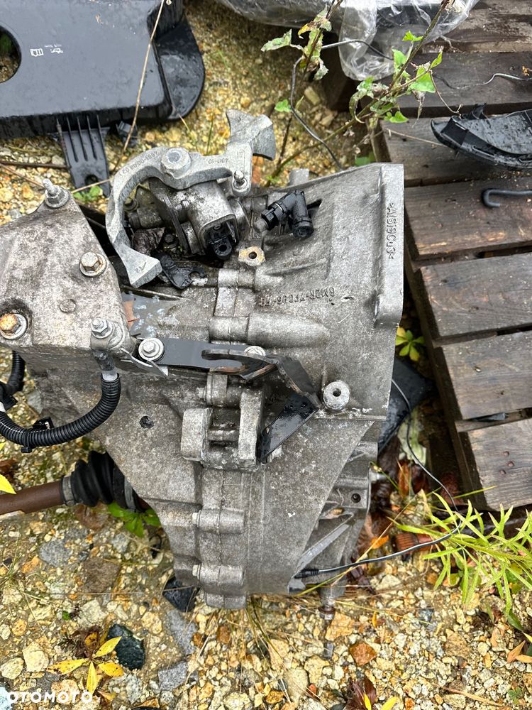 Ford Mondeo 1.8 tdci skrzynia biegów - 2