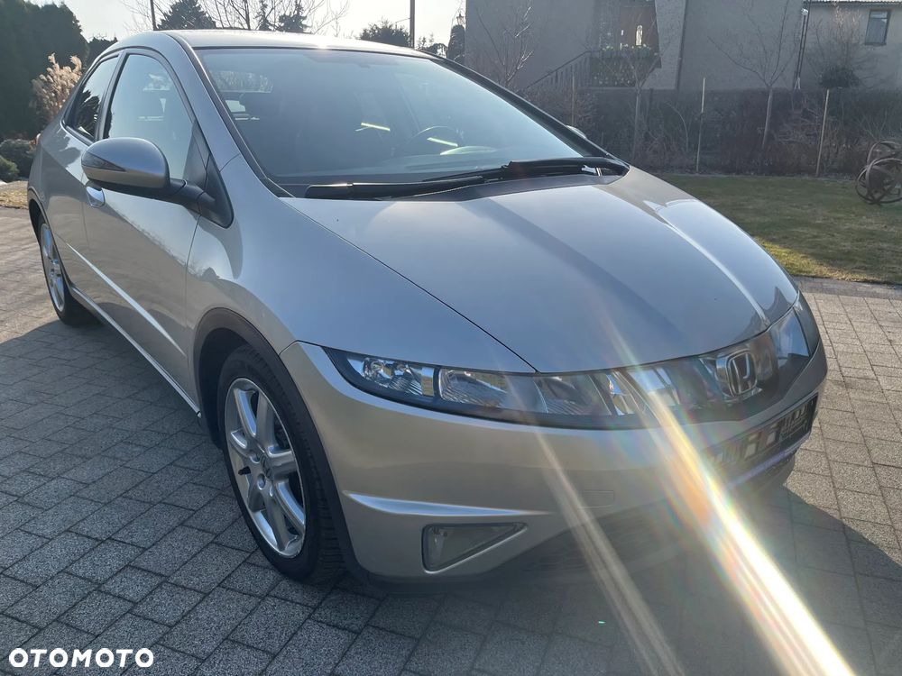 Honda Civic 1.8i-VTEC Comfort - 4