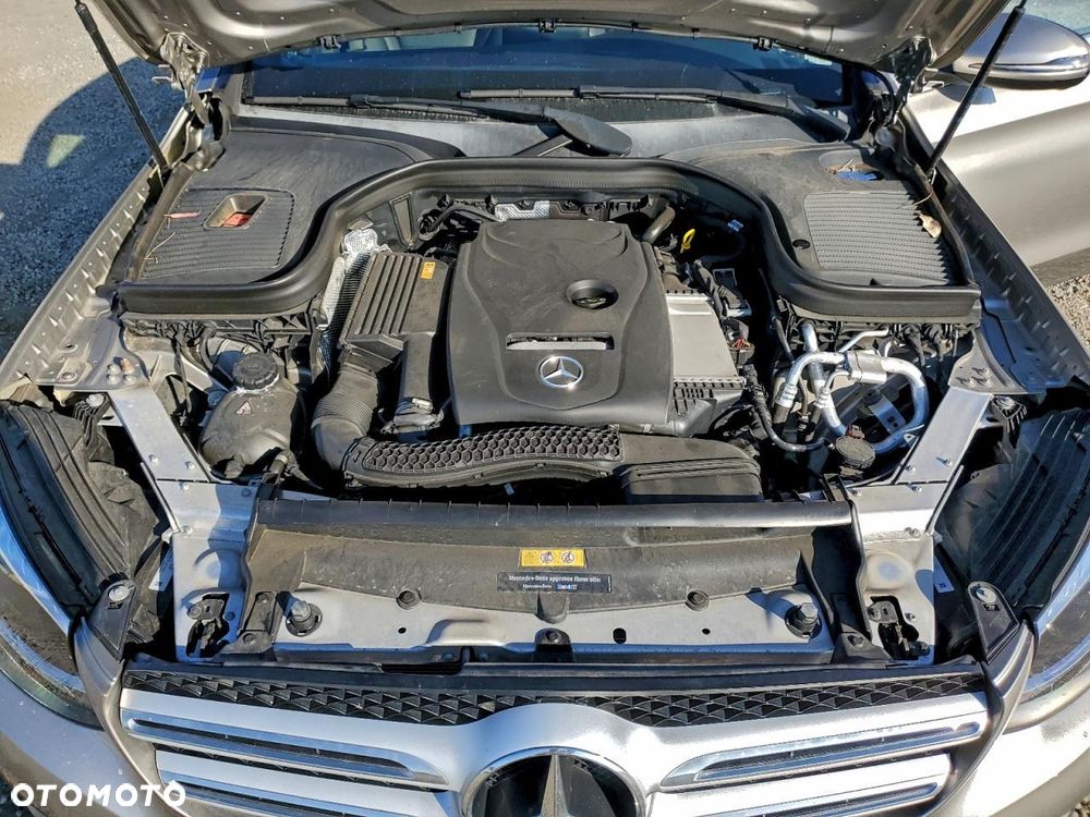 Mercedes-Benz GLC 300 4-Matic - 17