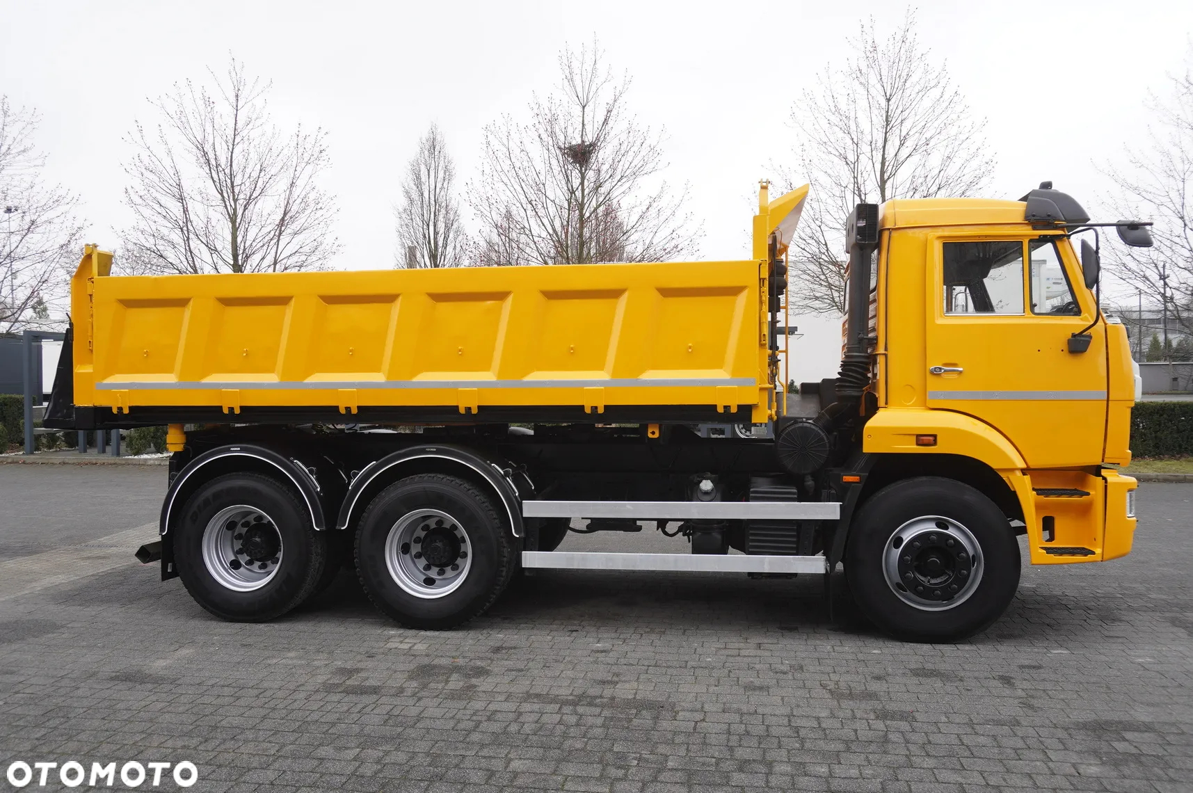 Kamaz T2530 E5 6×4 / Wywrotka 3 stronna - 11