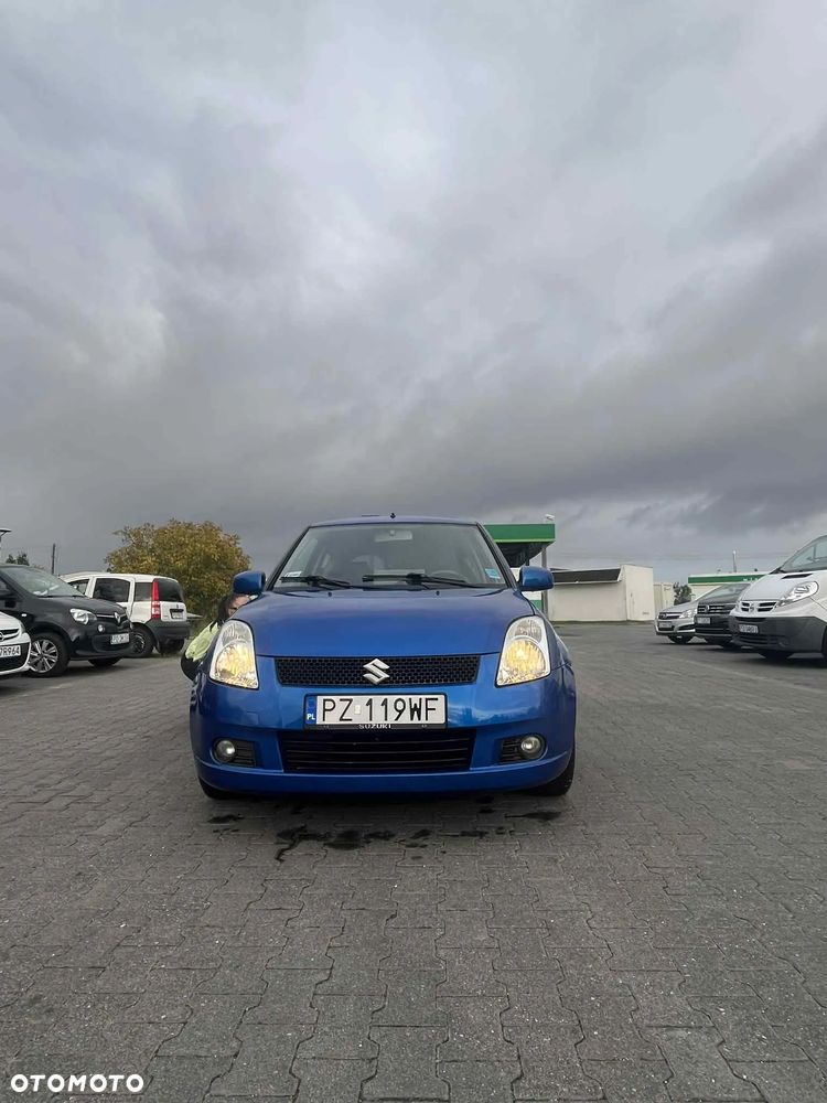 Suzuki Swift 1.3 Club - 6