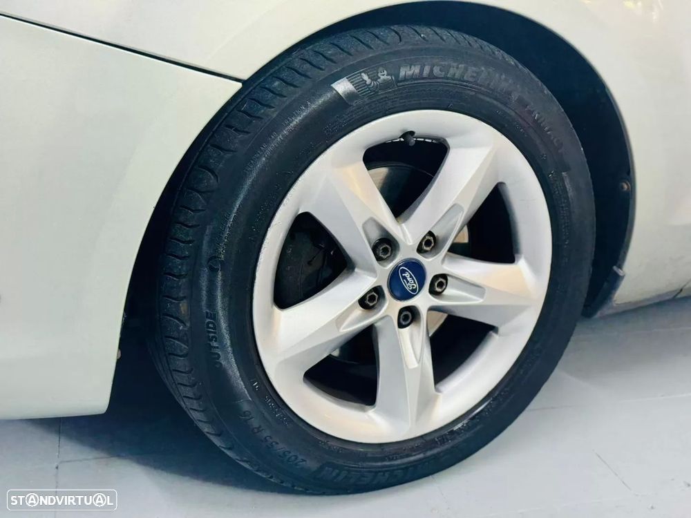 Ford Focus SW 1.6 TDCi Trend - 13